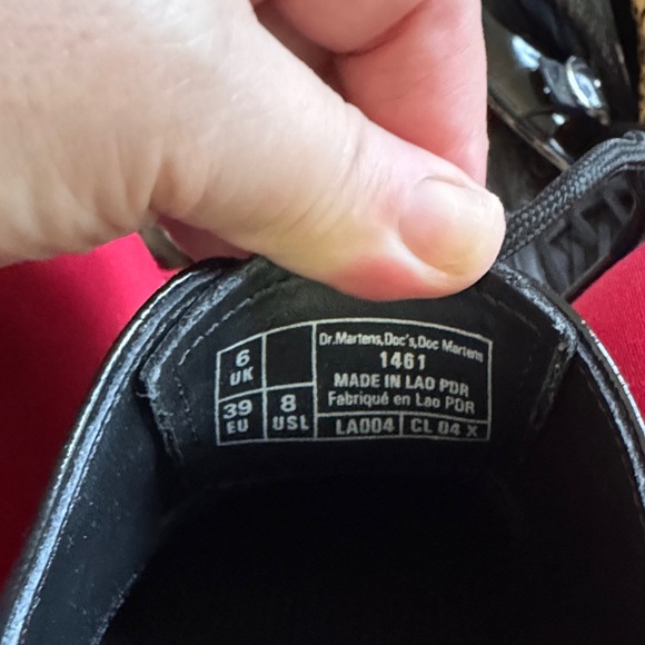 Dr. Martens 1461 Women's Leather Oxford Shoes in Black Distressed Patent - Picture 5 of 5